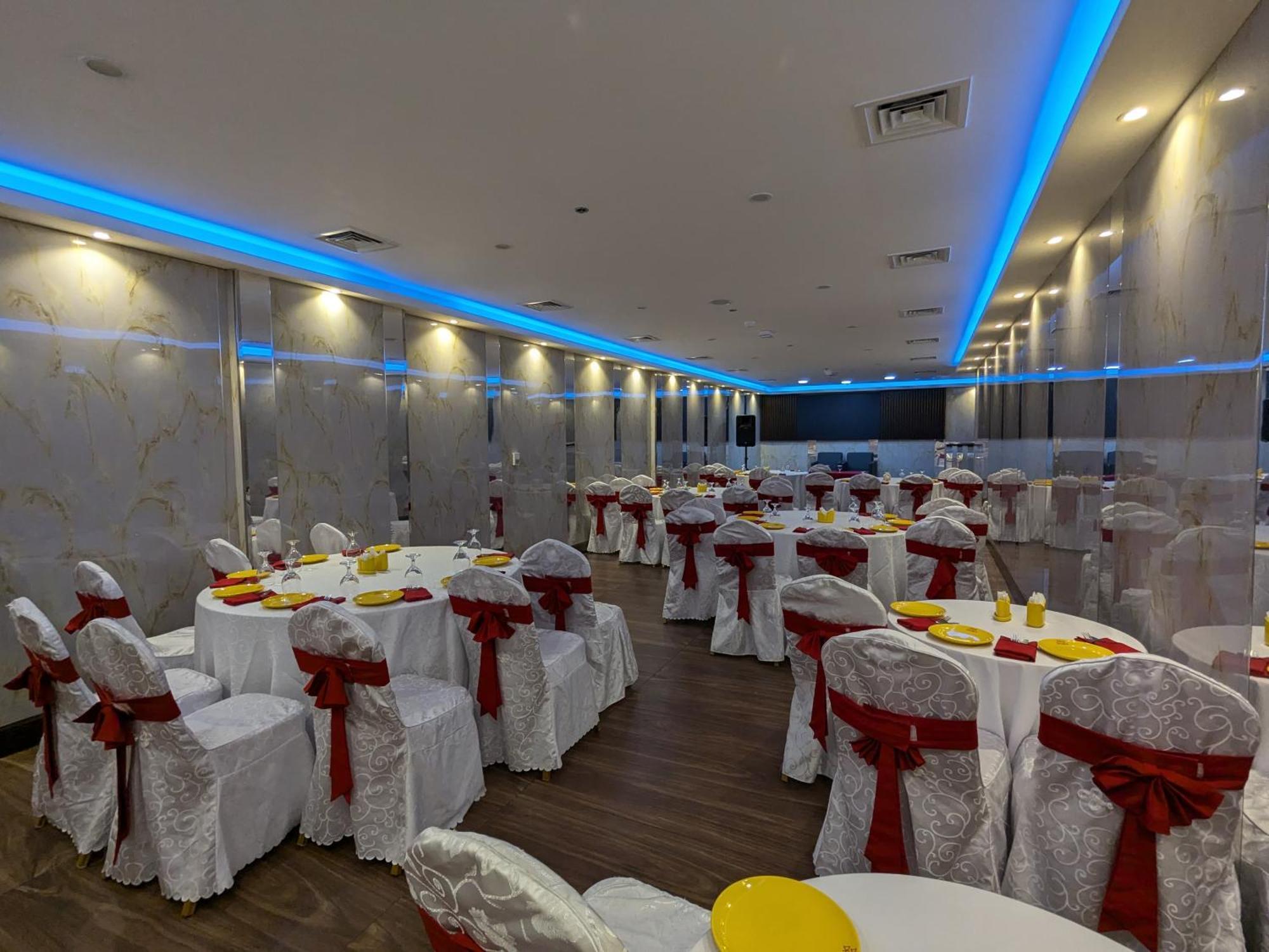 Fortune Atrium Hotel Дубай Екстер'єр фото